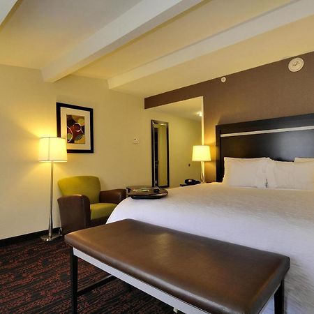 Hampton Inn Jericho - Westbury Zewnętrze zdjęcie