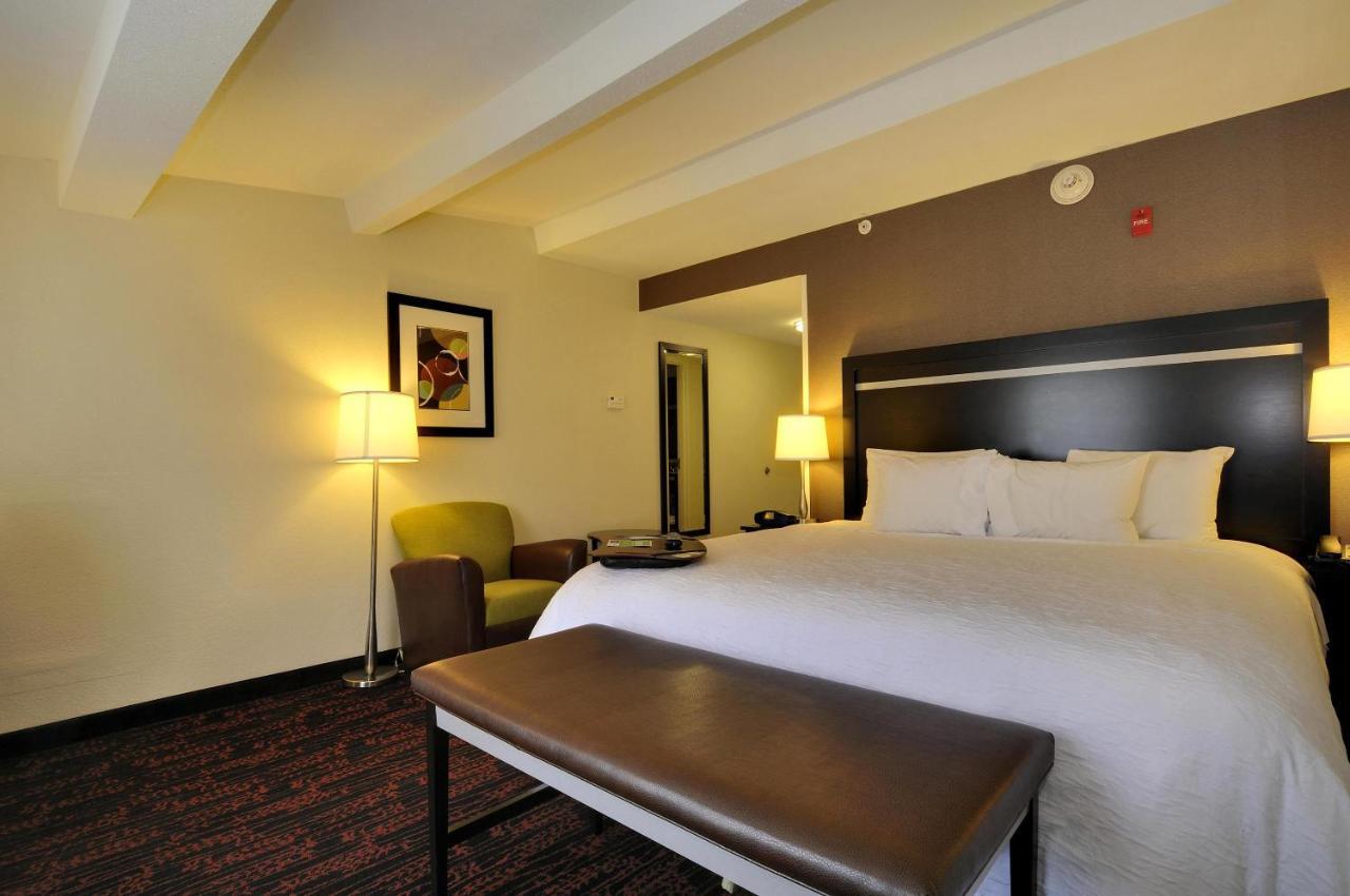 Hampton Inn Jericho - Westbury Zewnętrze zdjęcie