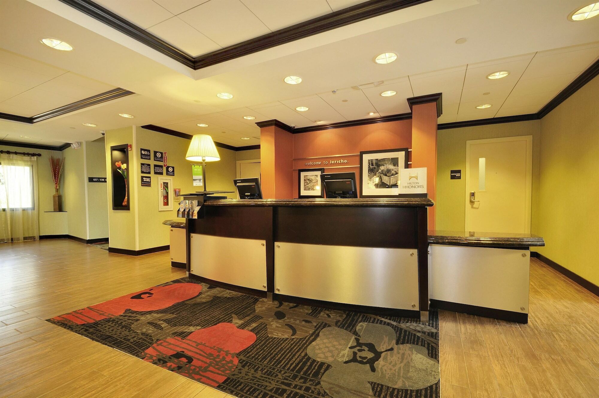 Hampton Inn Jericho - Westbury Zewnętrze zdjęcie