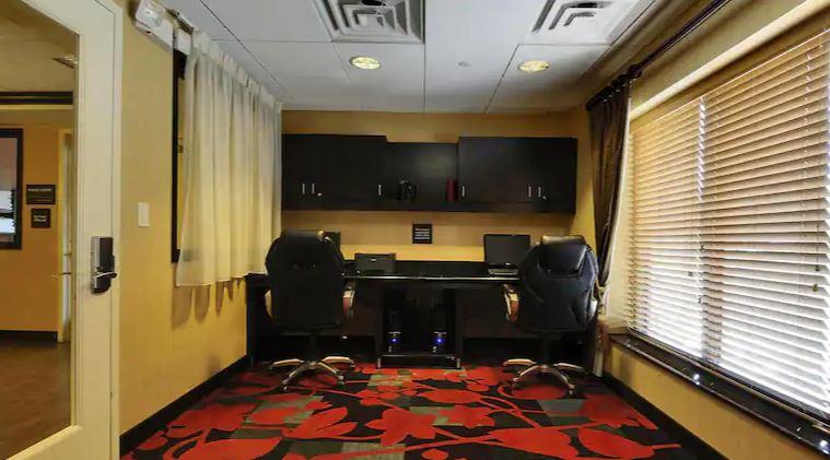 Hampton Inn Jericho - Westbury Zewnętrze zdjęcie